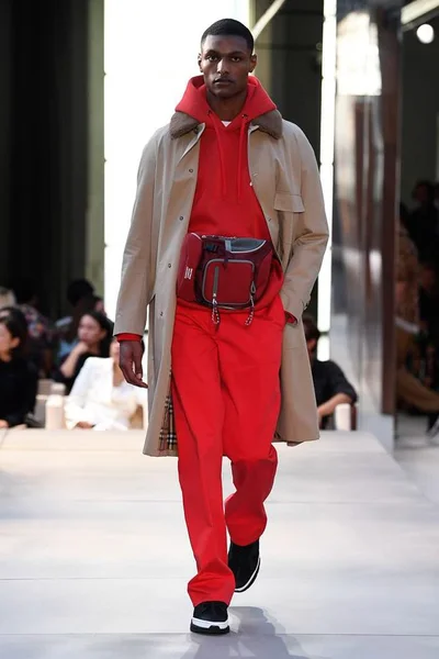 Look 103